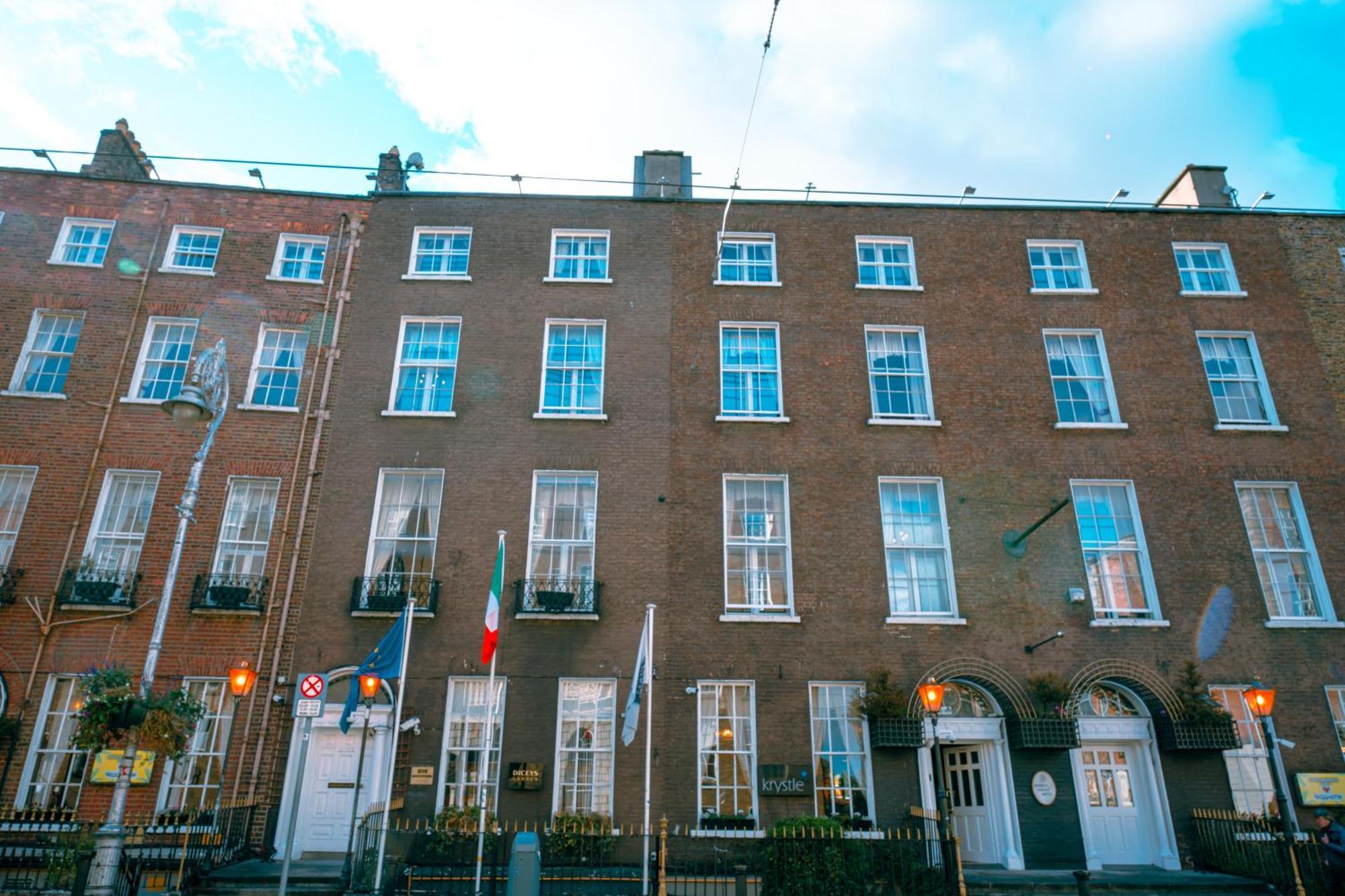 Russell Court Hotel — Fotos 1